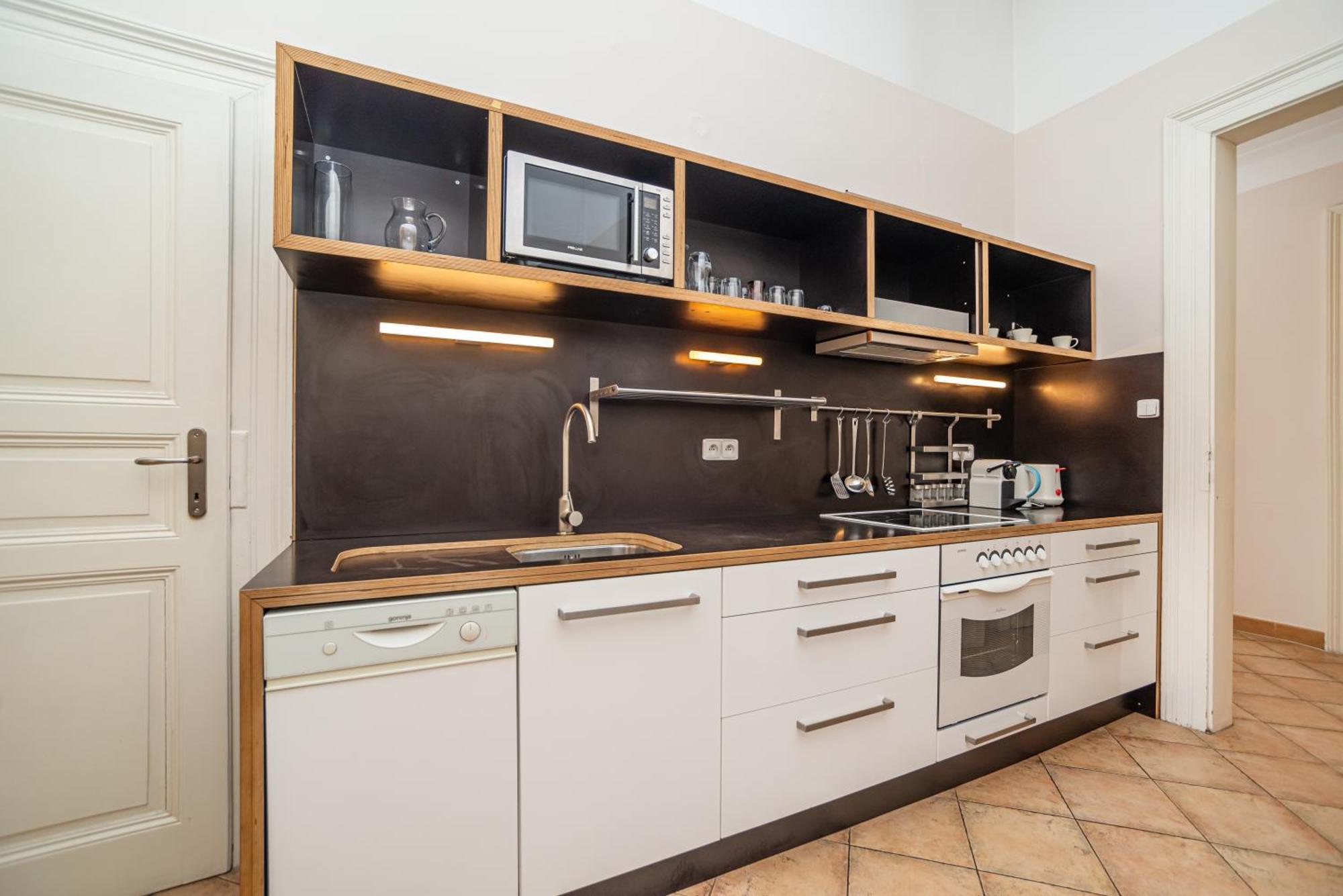 Large And Modern Apartment In The Heart Of Praha Exteriér fotografie