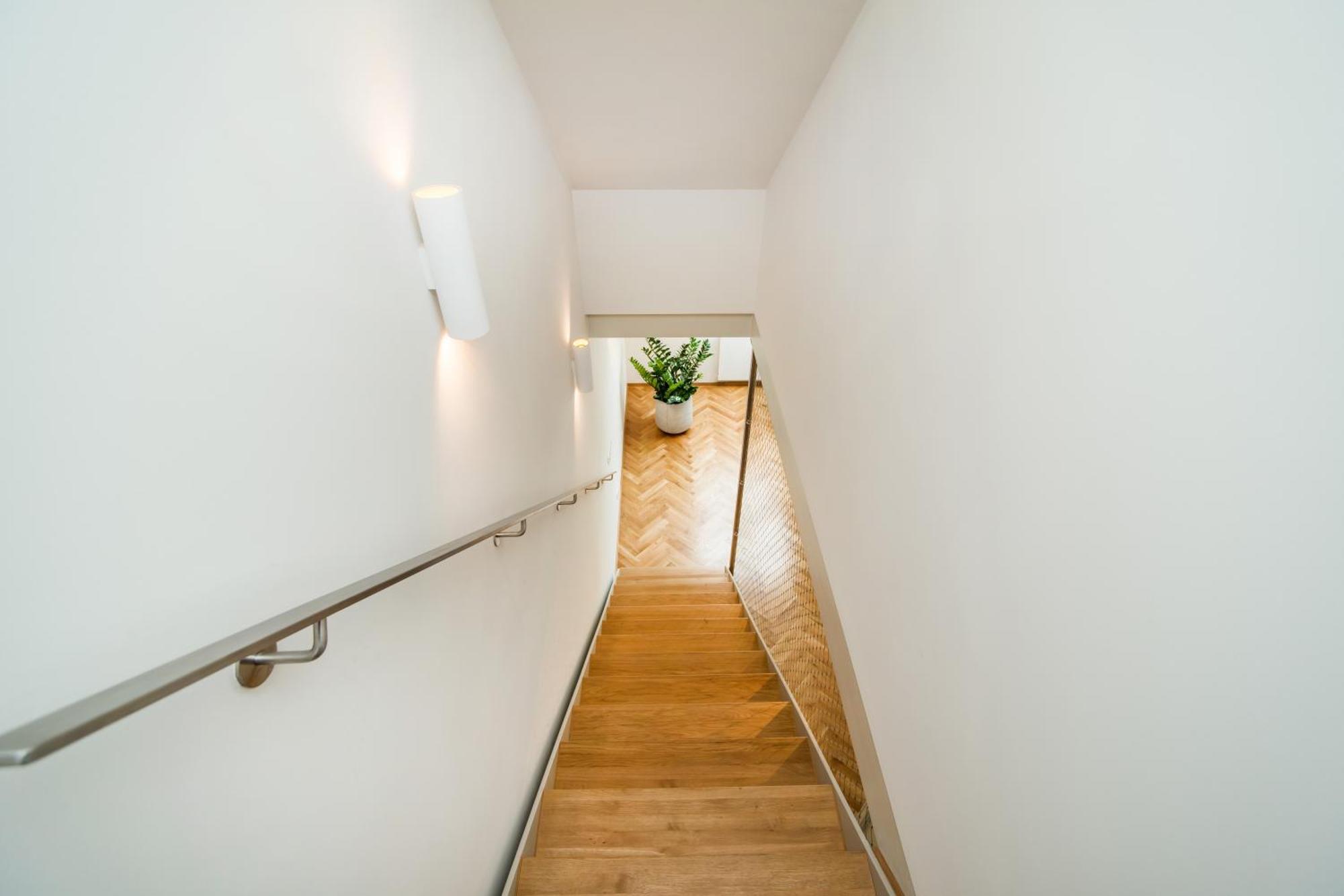 Large And Modern Apartment In The Heart Of Praha Exteriér fotografie