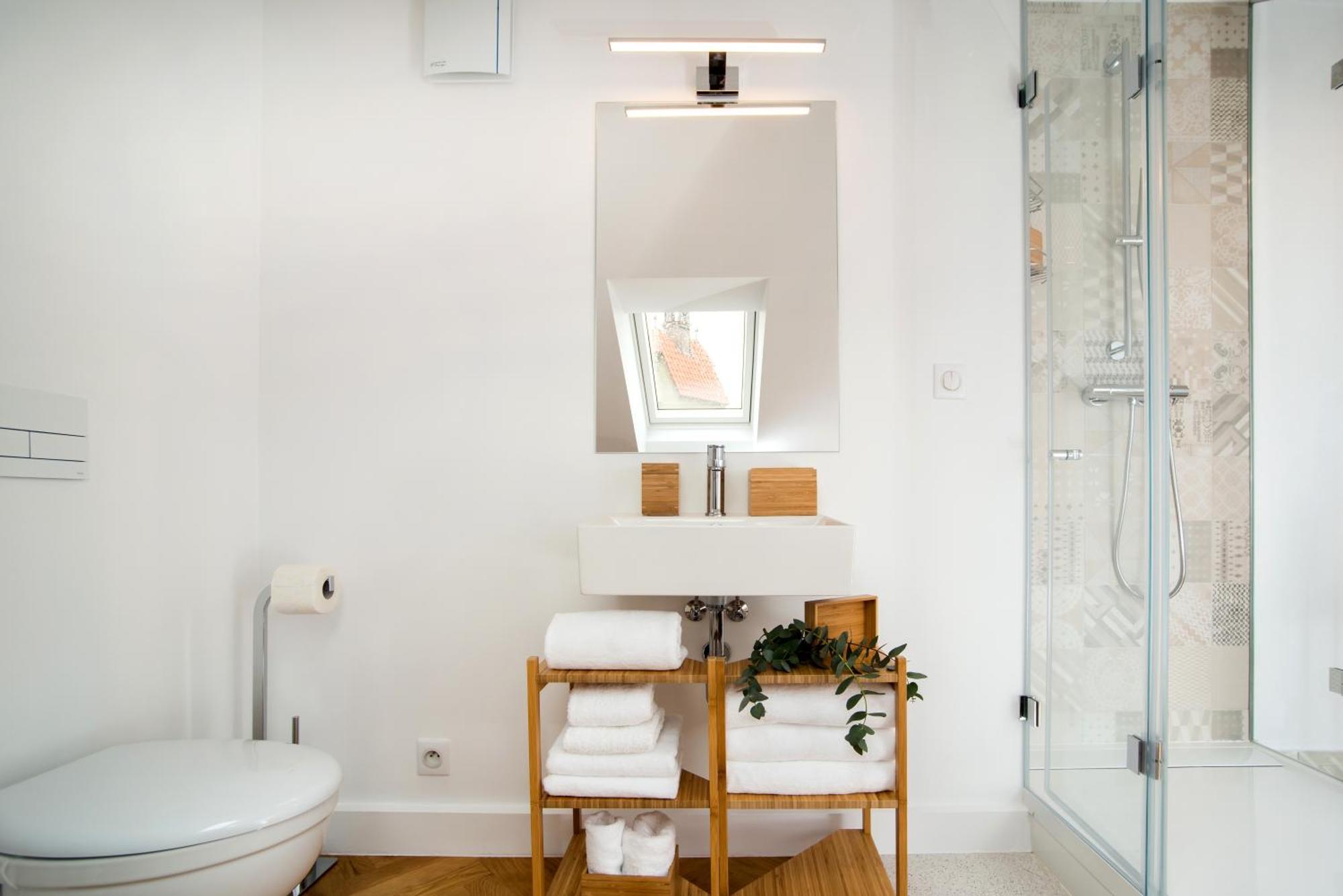 Large And Modern Apartment In The Heart Of Praha Exteriér fotografie