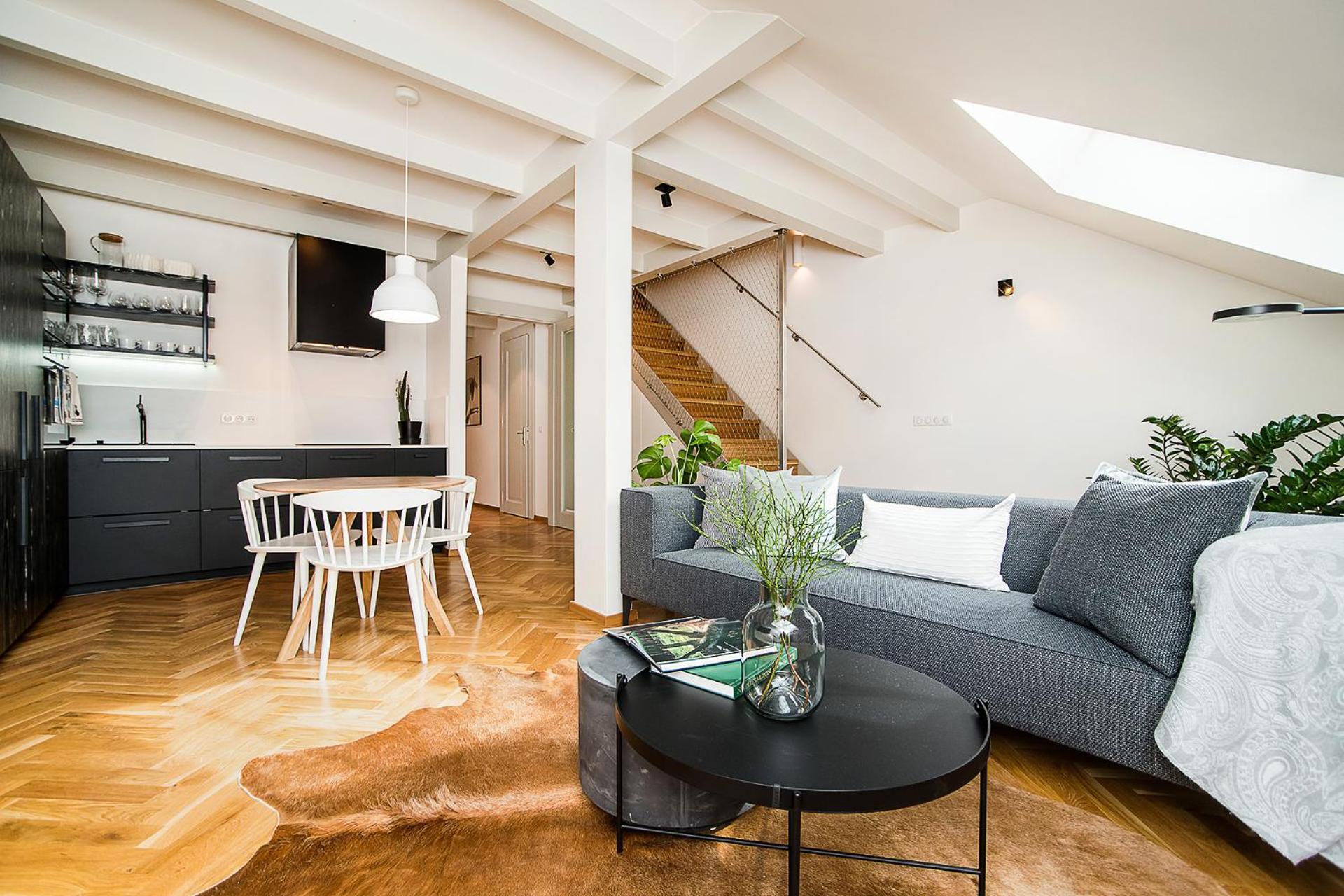 Large And Modern Apartment In The Heart Of Praha Exteriér fotografie