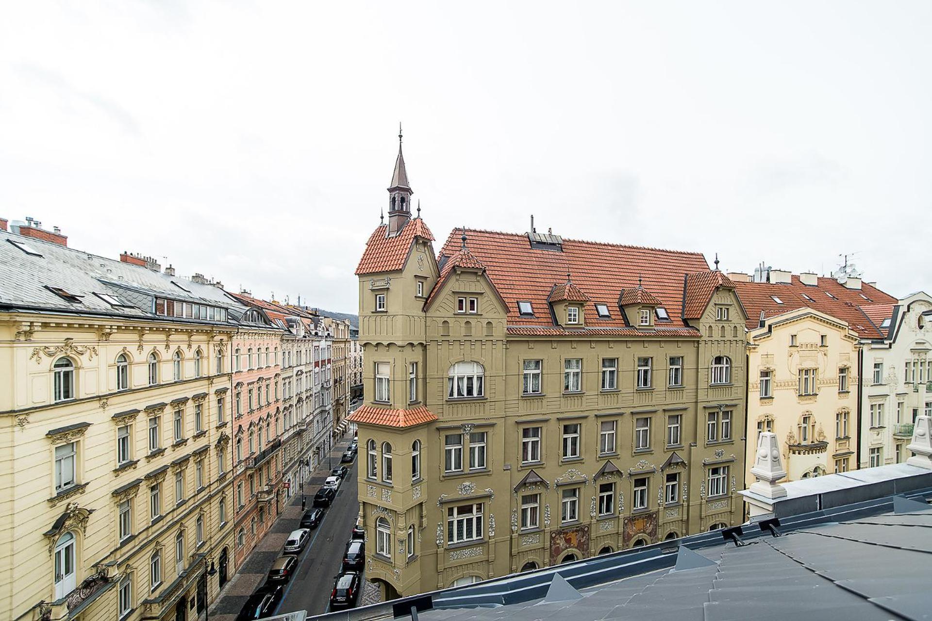 Large And Modern Apartment In The Heart Of Praha Exteriér fotografie